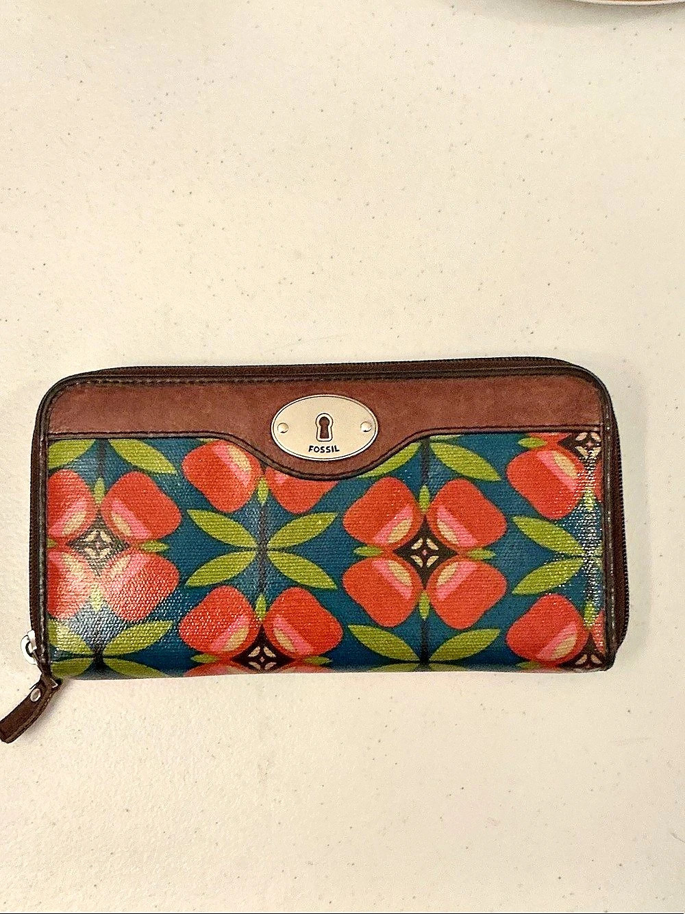 Fossil Key-Per Floral Geometric Wallet in Brown & Multicolor